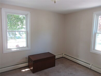 41 Bolton St unit 1 St Floor, Cranston, RI 02920 - photo 6