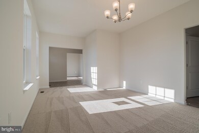 9192 Riverhill Rd, Laurel, MD 20723 - photo 4