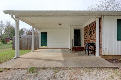 102 Kimberly St, Elkton, KY 42220 - photo 5