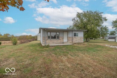 3439 W US Highway 40, Clayton, IN 46118 - photo 3