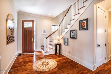 5 Foyer