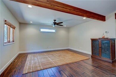 109 Forest Lake Dr, Asheville, NC 28803 - photo 7