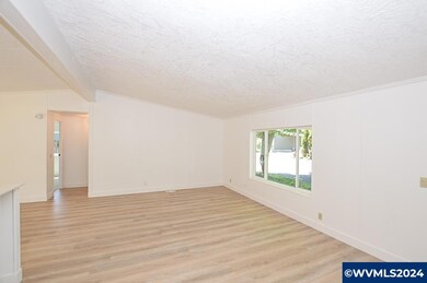 11674 Lark Ct NE, Aurora, OR 97002 - photo 3