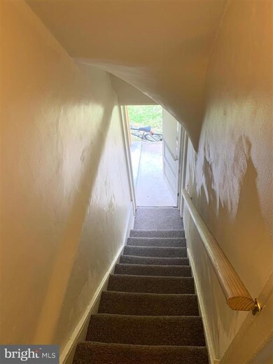 2152 Farmington Ave unit 7, Boyertown, PA 19512 - photo 3