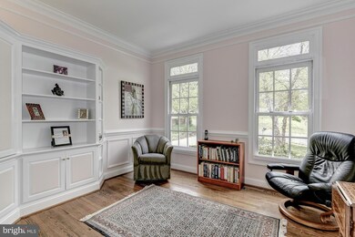 3810 Lacy Blvd, Falls Church, VA 22041 - photo 6