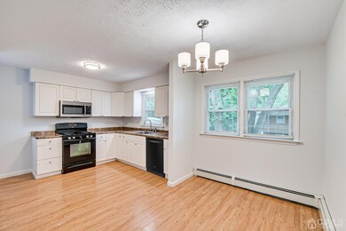 47 Wisteria St, Edison, NJ 08817 - photo 4