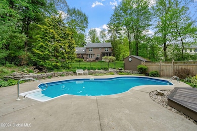 20-web-or-mls-2736-doelner-circle