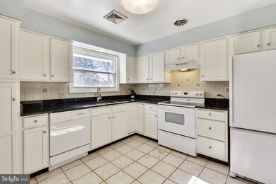 109 Spring Valley Dr, Annapolis, MD 21403 - photo 7