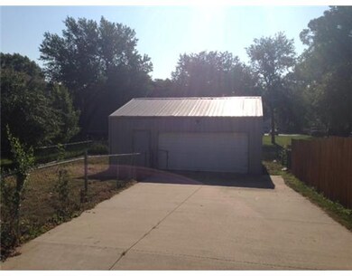 Parking Lot/Garage.