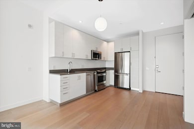 2930 Walnut St unit 4024, Philadelphia, PA 19104 - photo 3