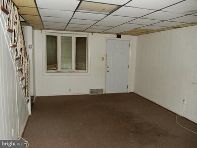 210 Golf Rd, Darby, PA 19023 - photo 6