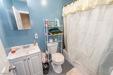 417 15th Ave, Newark, NJ 07103 - photo 5