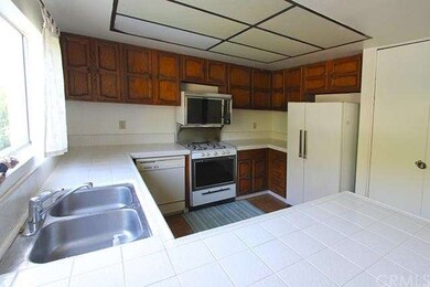 Bright kitchen with lots of counter space