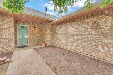 608 Auba Jane Cir, Cache, OK 73527 - photo 4