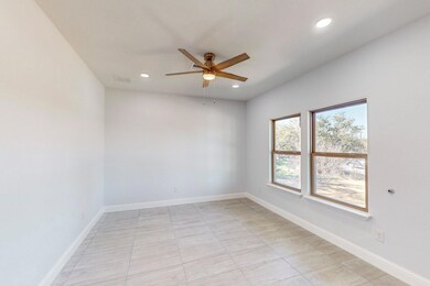 345 Western Lake Dr, Weatherford, TX 76087 - photo 4