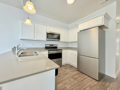 419 N 360 W, Orem, UT 84059 - photo 3