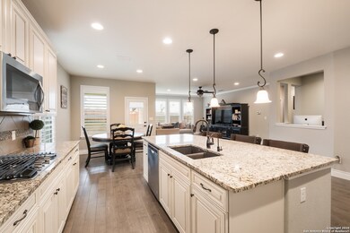 11230 Rock Daisy, Helotes, TX 78023 - photo 4