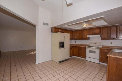 Kitchen2
