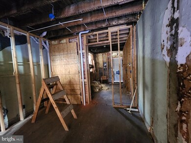 1504 Baker St, Baltimore, MD 21217 - photo 6