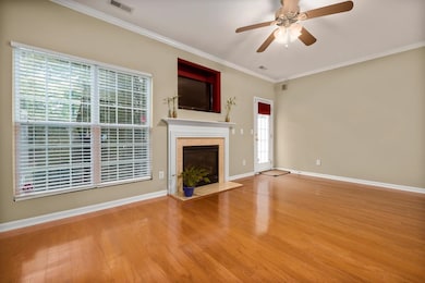 28 Sharpstone Ln, Durham, NC 27703 - photo 3