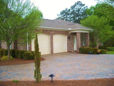 Garage/ Side Entry