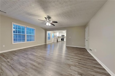 1210 Webb Farm Ln, Loganville, GA 30052 - photo 3