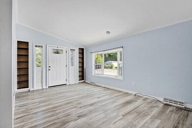 29 Aspen Cir, Rockland, MA 02370 - photo 5