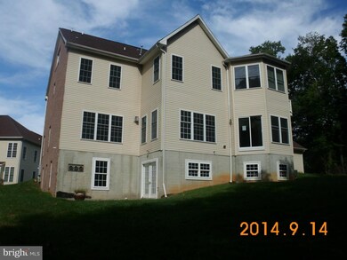12800 Timber View Ct, Silver Spring, MD 20904 - photo 2