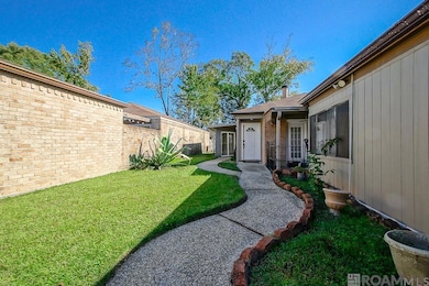 2331 Torrey Pine Dr, Baton Rouge, LA 70816 - photo 3