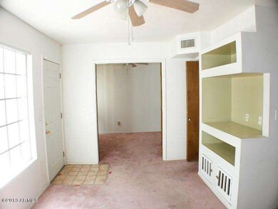 FHA Case 023-414474 - great room (2)