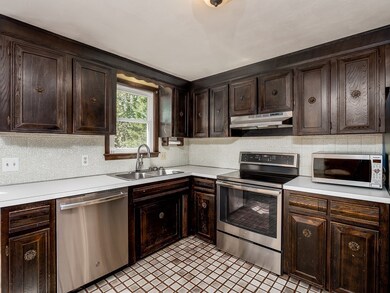 13 Pinecroft Ave, Holden, MA 01520 - photo 7