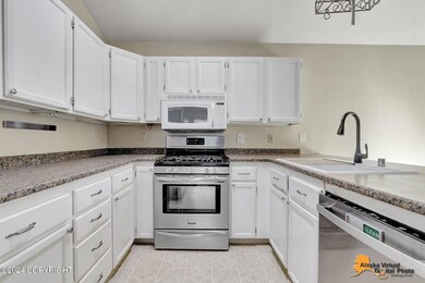 9308 Tanadak Cir, Eagle River, AK 99577 - photo 6