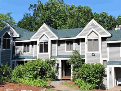 26 Woodsview Ln unit 4, Lincoln, NH 03251 - photo 2
