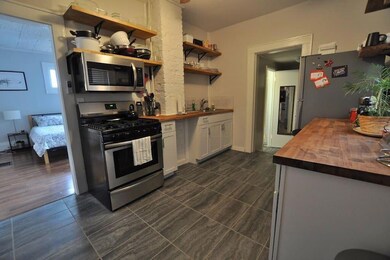787 A Kitchen 3