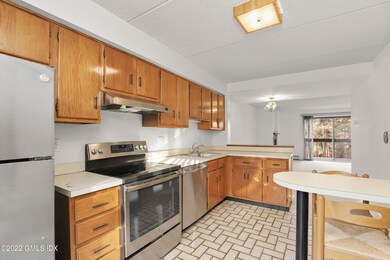 12 Glenville St unit 104, Greenwich, CT 06831 - photo 5