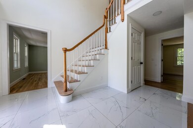 Spacious Foyer