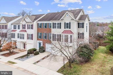 46771 Keswick Square, Sterling, VA 20165 - photo 2