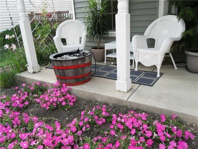 928 Ravine Dr, Franklin, IN 46131 - photo 2