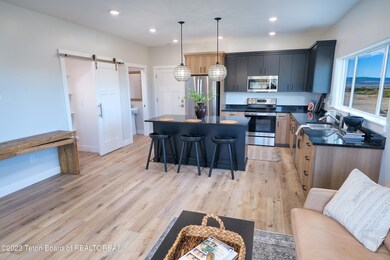 Kitchen & Living area - Modern