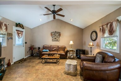 23 Colemore St, Feeding Hills, MA 01030 - photo 4