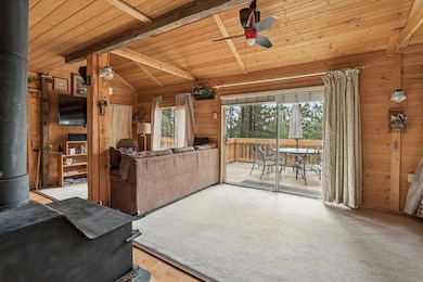 1660 Centurion Cir-15
