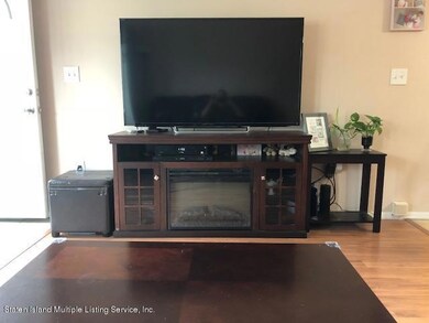 3184 Richmond Rd unit B, Staten Island, NY 10306 - photo 5