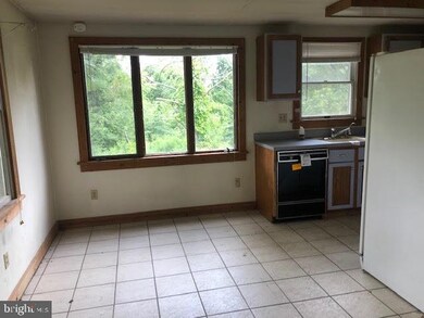 27 Hauseman Rd, Boyertown, PA 19512 - photo 5