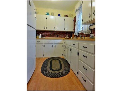 132 Franklin St, Saco, ME 04072 - photo 4