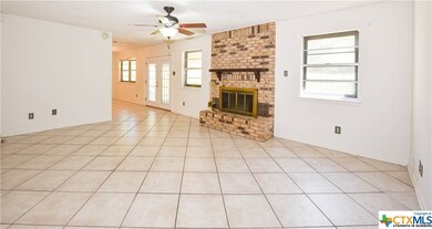 622 Manning Dr, Copperas Cove, TX 76522 - photo 4