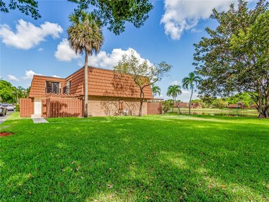 11863 SW 9th Ct, Davie, FL 33325 - photo 3