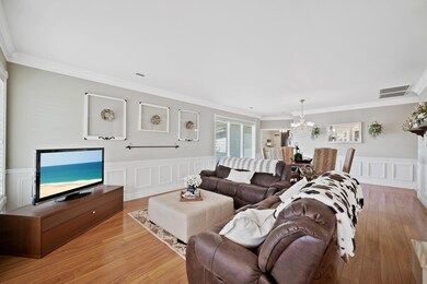 living room/formal diningroom