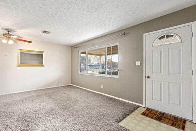 4172 Salem Dr-5-SMALL