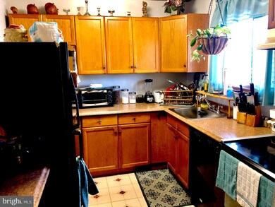 810 Henri Ct, Burlington, NJ 08016 - photo 3