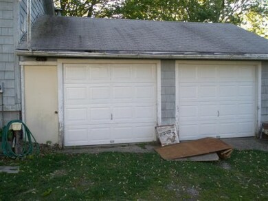 201 W Walker St, Rolling Prairie, IN 46371 - photo 5